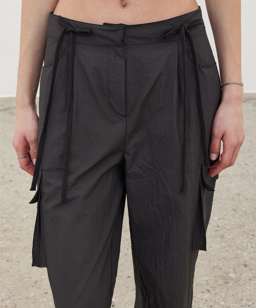 ITOV SEOUL Two Ribbon Cargo Pants Ch