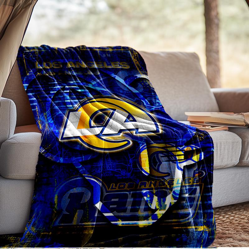 Los Angeles Rams Design Blanket Outdoor Flannel Blanket for Camping, Hiking, Garden Parties, Picnic Essentials,gift for Family and Friends