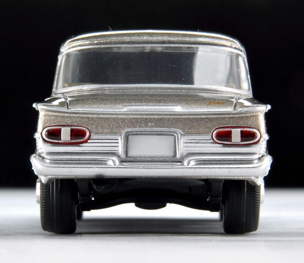 Tomica Limited Vintage Scale Prince Grand Gloria Gray Metallic 1/64 TLV-175b (Finished Product)