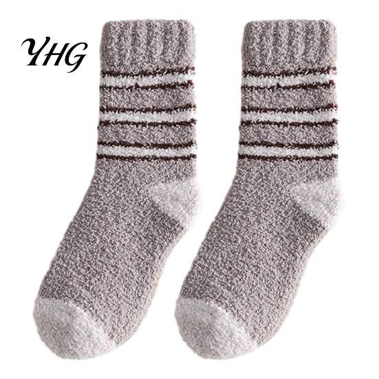 Skiing Thermal Layer Socks Thickened Coral Fleece for Men, Striped Mid-calf Socks, Soft Winter Gift Women Fuzzy Crew Winter, Cold Weather Warm
