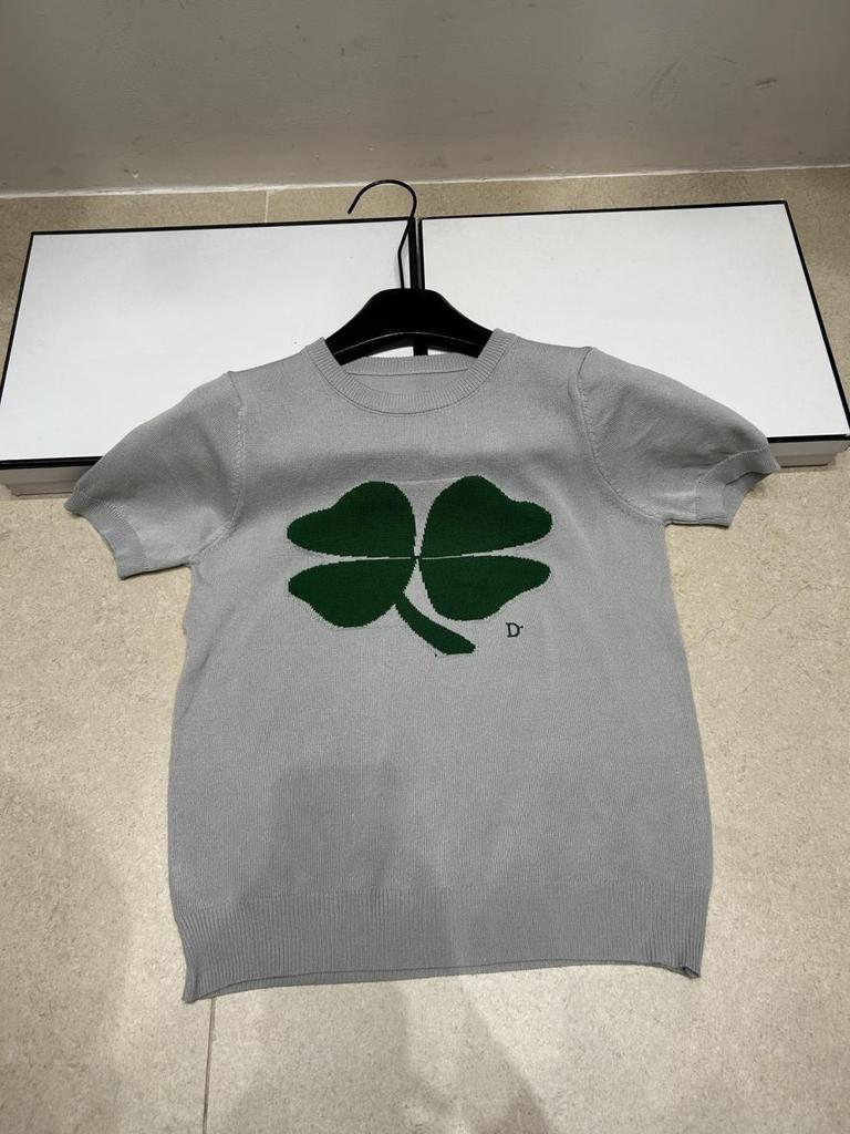 Superior Jacquard Clover Knit Round Neck Short Sleeve Casual Versatile Top for Summer 2026