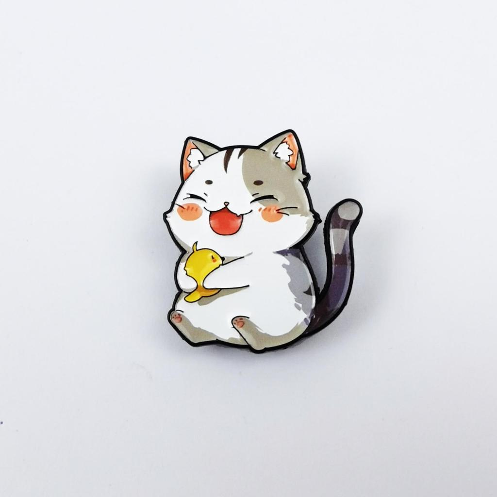 Cute Kitten Cartoon Brooch: Smiling Animal Badge for Clothing & Backpacks