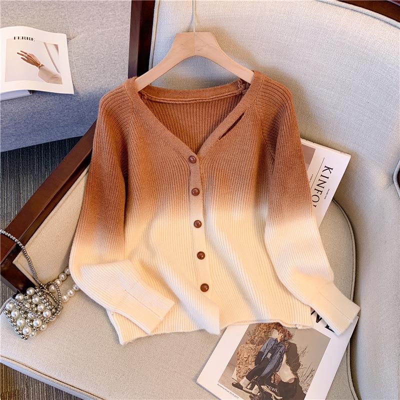 Gentle Wind Gradual Change Color V-neck Knitted Cardigan Women's Autumn and Winter Senior Sense Outside with Soft Waxy Coat Sweater