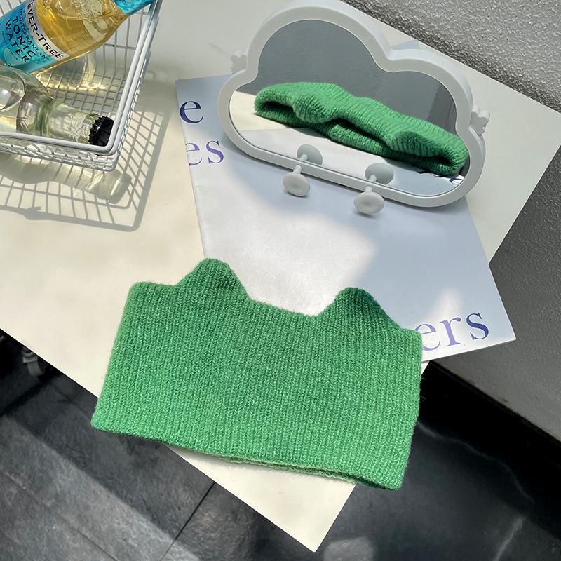 

Жіноча осінь/зима 2023 в’язана пов’язка для волосся та шапочка для обличчя зелений