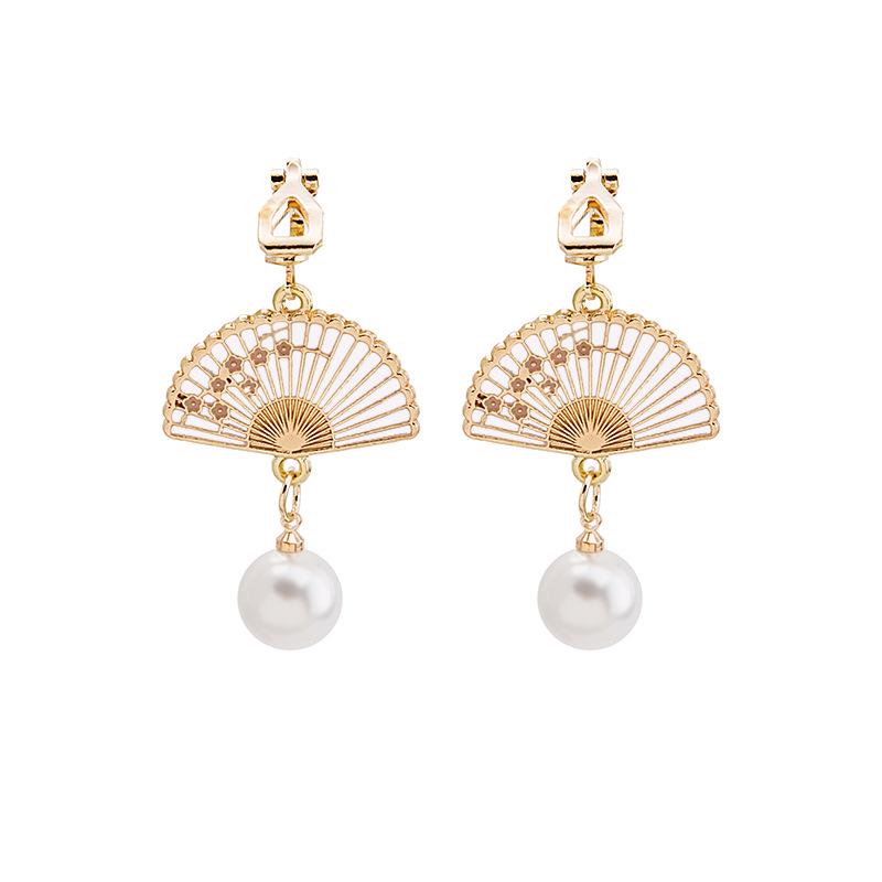 Vintage Japanese & Korean Tassel Pearl Clip-on Earrings with Floral Fan Design