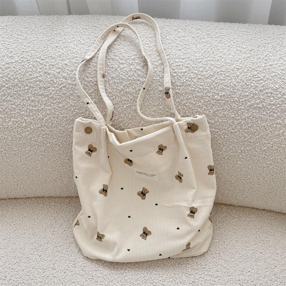 

Сумка-тоут с вышивкой медведя в корейском стиле, печать на холсте, ручная сумка, осенняя вельветовая сумка через плечо, для улицы белый