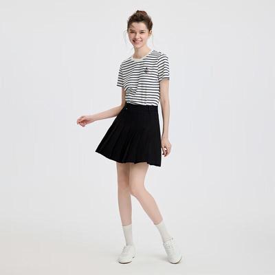Üst Kıyafetler – T-shirtler