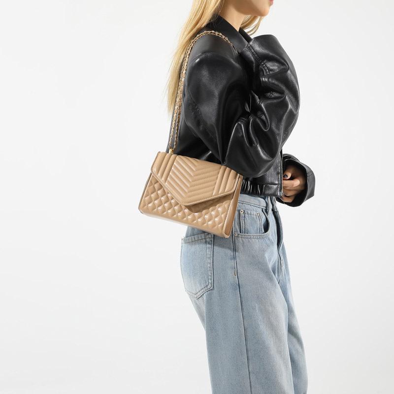2024 Diamond Pattern Women's Chain Crossbody Shoulder Bag