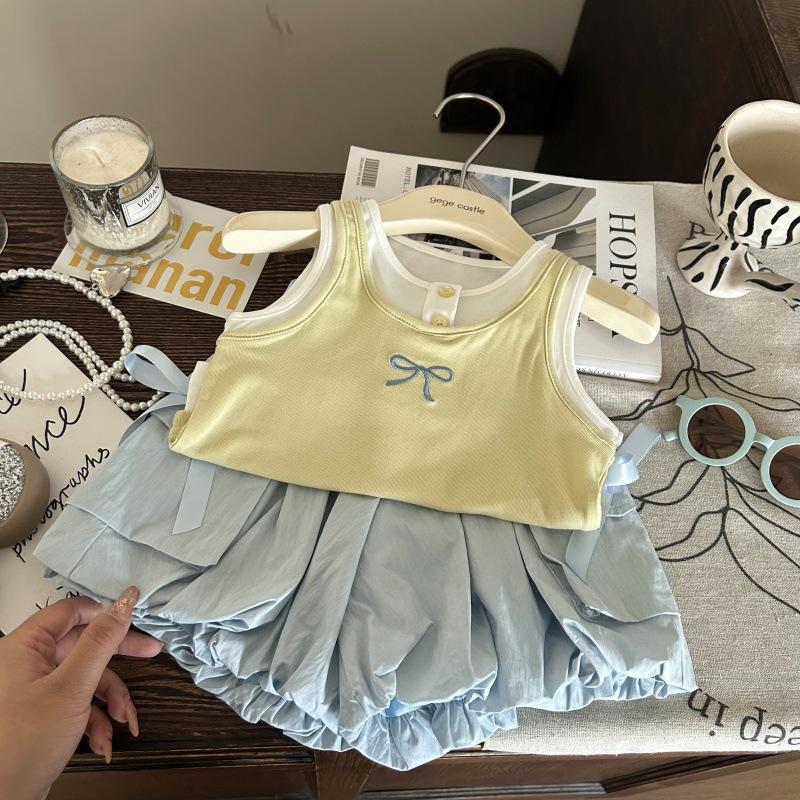 

Korean Style 2025 Summer Girls Camisole Top & Tulip Pants Set 140 cm