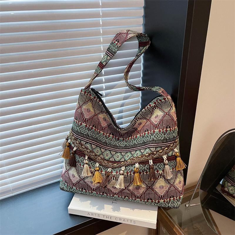 Vintage Women's Bag Tassel Ethnic Handwoven Crossbody for Lady Bag Hippie Sling Shoulder Bags for Ladies Handbag