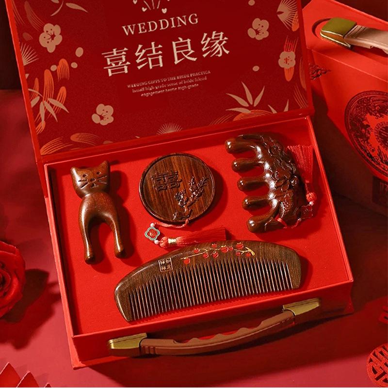 Elegant Sandalwood Comb Gift Set for Bride and Groom - Perfect for Engagement or Wedding
