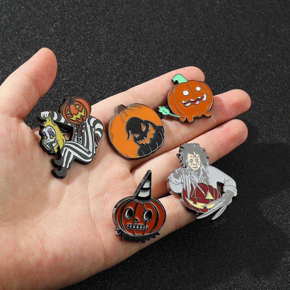 Halloween Brooch, Christmas Eve Horror, Wizard Hole Pumpkin Head Jack Personality Alloy Enamel Ornament Badge