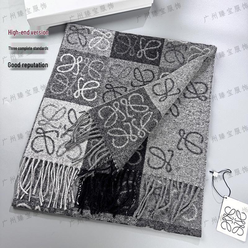 In-Stock Checkerboard Pattern Cashmere Wool Scarf Snood - High-End, Warm, Comfortable, Unisex