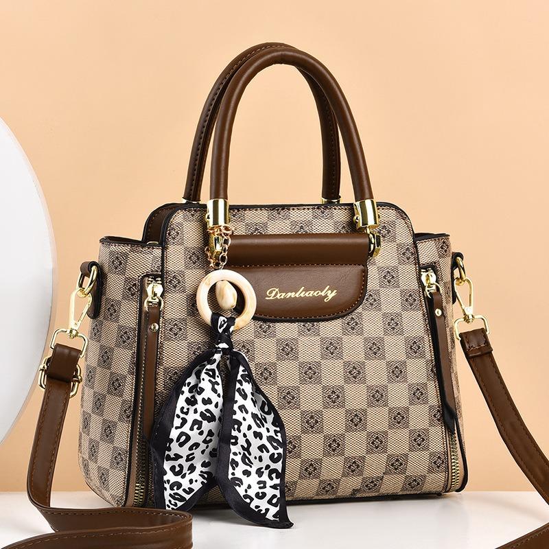 Medium Mother Bag High Sense Atmosphere Versatile Shoulder Messenger Bag Large Capacity Handbag Trendy Fashion Women's Bag