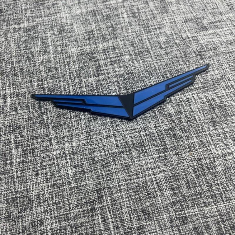 Applicable CT456SXT rear window V label ATSL black wing car logo modified personalized V label logo side label