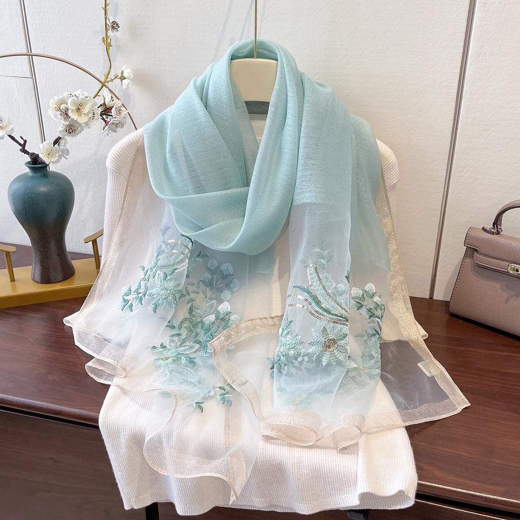 Nová hedvábná vlněná šála Šál do klimatizované místnosti Vnější výšivka pro dámskou jarní a podzimní ochranu krku Hedvábná šála s výšivkou v čínském stylu