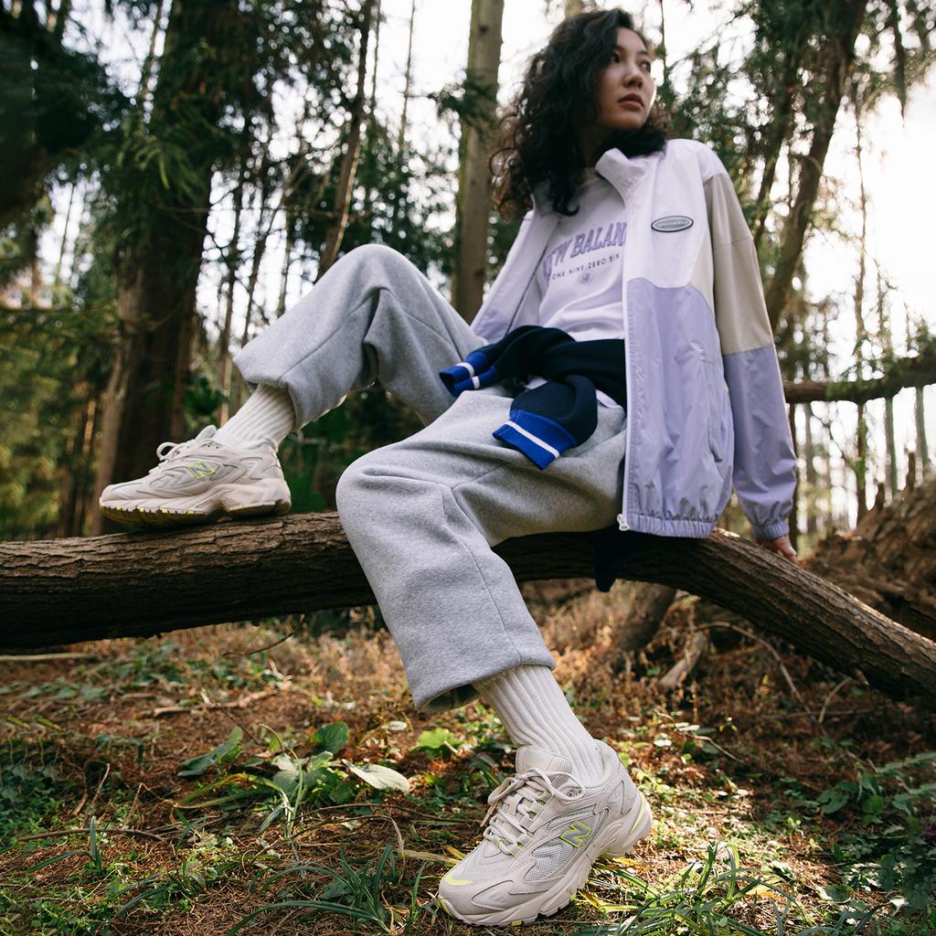 New Balance Niko And ... X New Balance 725 'Moonbeam Lemonade' Sneakers ML725NK1