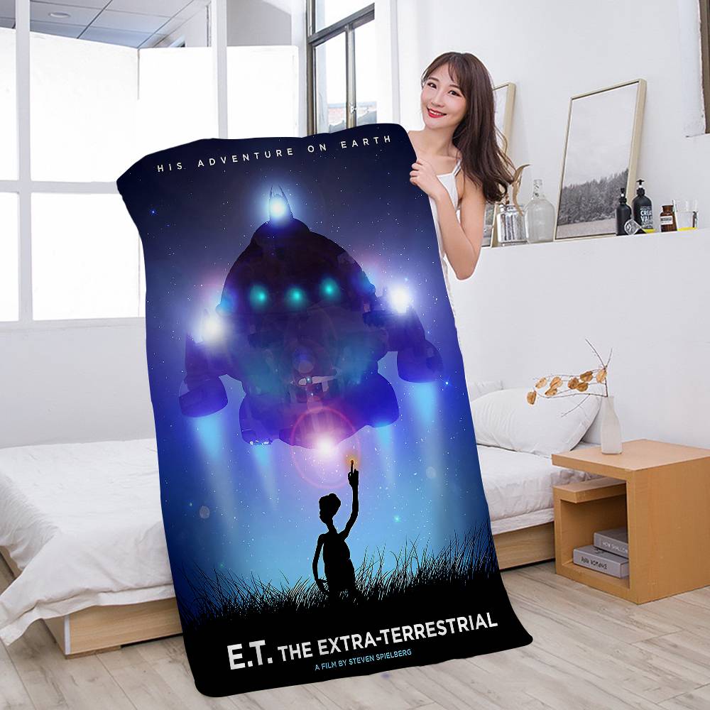 Movie E.T. The Extra-Terrestrial Anime Beach Swimming Towel Soft Absorbent Washcloth Children's for Kids Travel Camping Gym