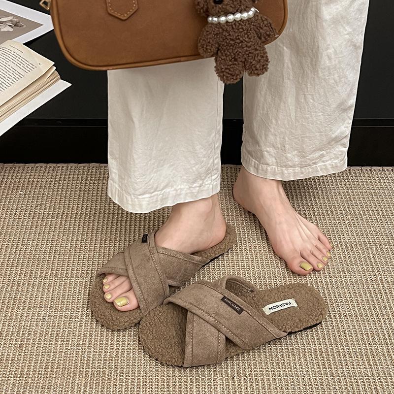 Mao Mao Slippers Women's Fashion Outer Wear 2025 New Retro Muffin Ugly Cute Flat-bottomed Cotton Slippers Lazy One-word Slippers