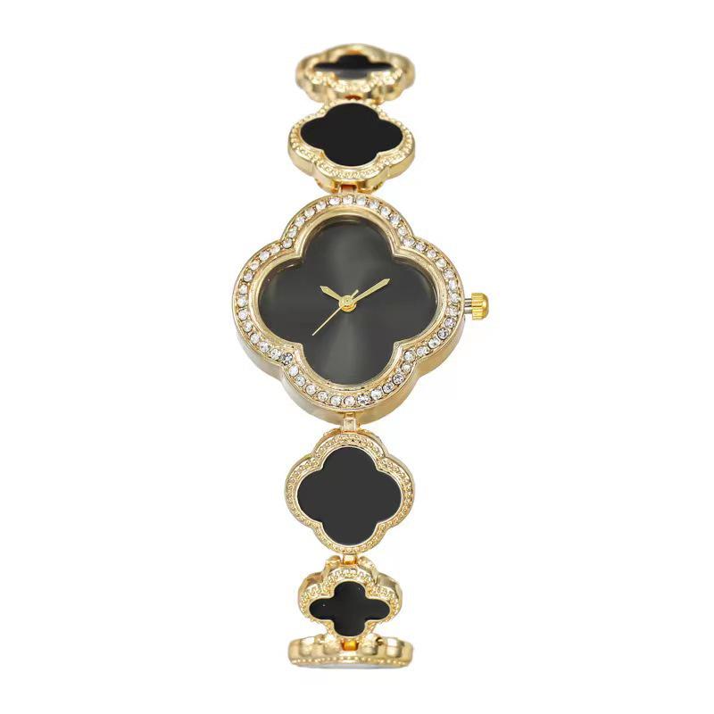 Emerald Four-Leaf Clover Quartz Women's Bracelet Watch - Light Luxury Retro Fashion