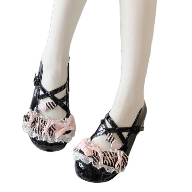 Lolita shoes cute college temperament small leather shoes sweet bow lace JK Japanese single shoes women