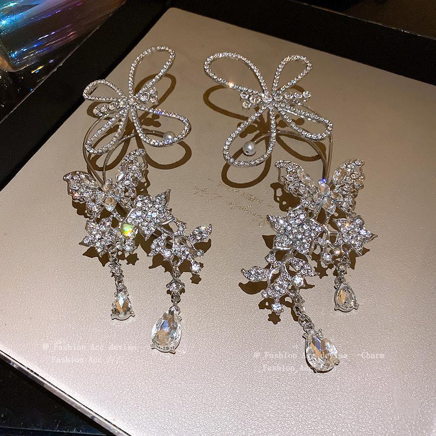 Diamond butterfly hollow water drop earrings heavy industry high sense light luxury ear hanging fashion niche design earrings women