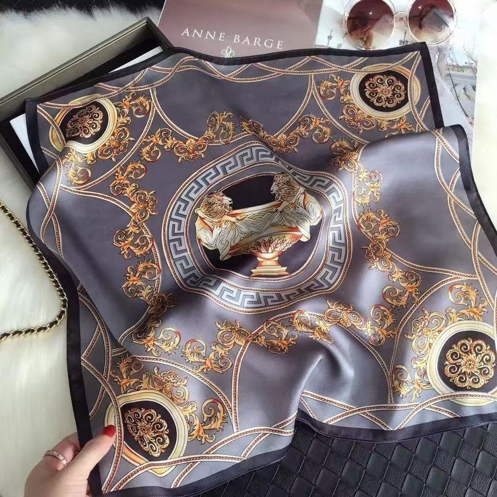 Luxury Silk Scarfs Square Scarf Korean Fashion Kerchief Popular Silk Scarves Bandanna Wraps Scarf Decoration Shawl 70*70Cm