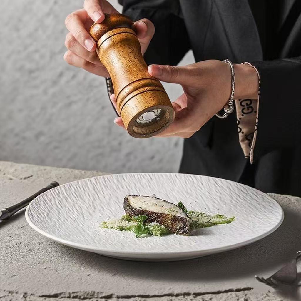 Nordic Style Large Frosted Stone Texture Ceramic Steak Plate - Round, Shallow, Light Luxury Design