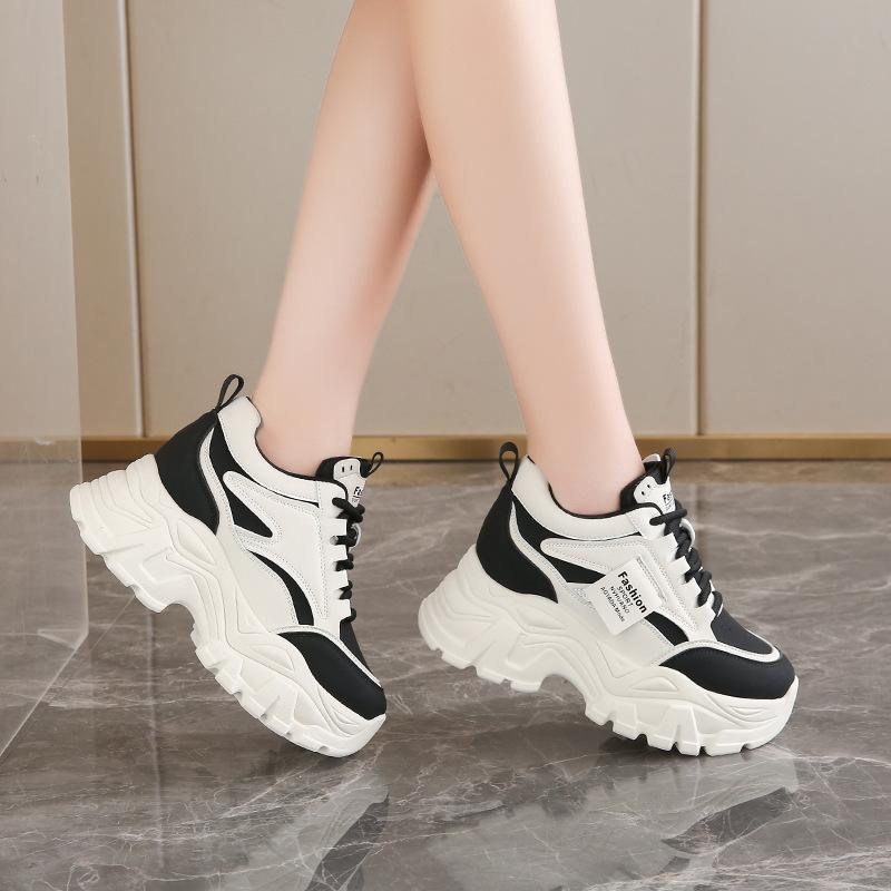 2025 New Spring Thick-soled Inner Height Increase Dad Shoes Women's Small Height Sports Shoes Versatile and Popular Women's Shoes