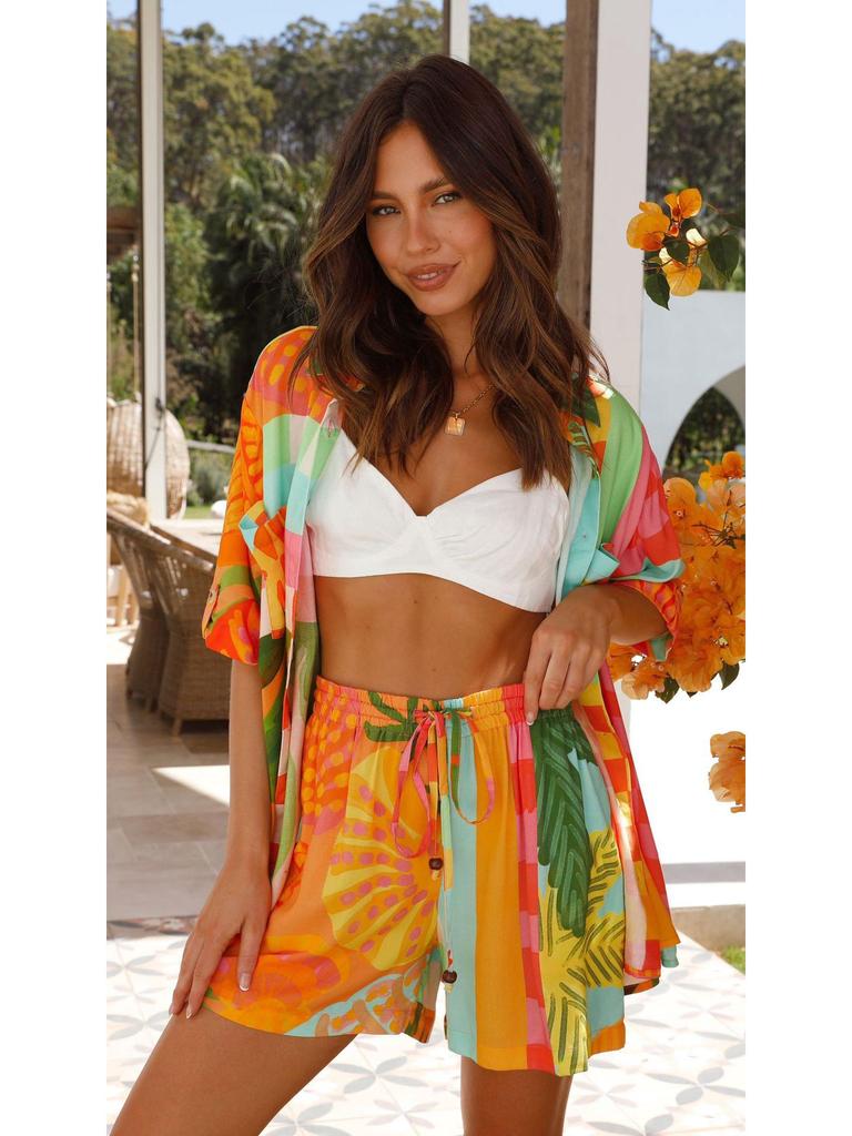 Bohemian Summer Shirt & Shorts Set: Thai-Inspired Beach Vacation Style