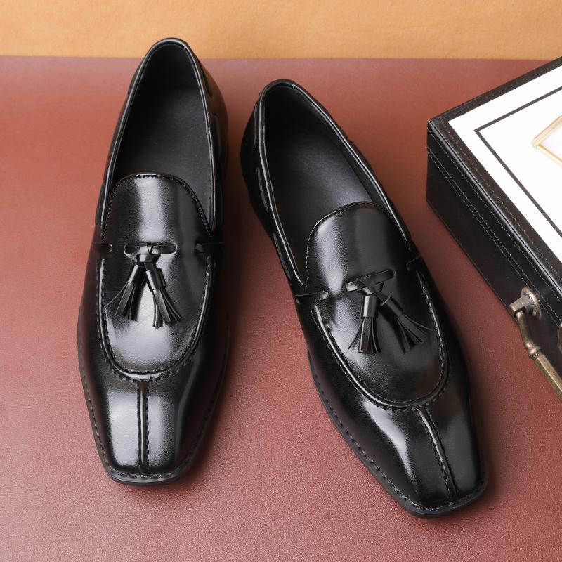 Fashion Men's Casual Business Leather Shoes Men Fashion Tassels Wedding Party Loafers Mens Classic Retro British Style Flats