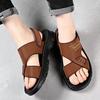 Sandalias de hombre con suela gruesa para playa en verano, zapatillas modernas y frescas para hombre.