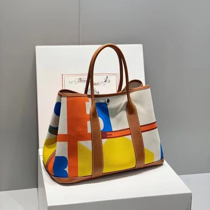 Winter Graffiti Art Canvas Top Grain Leather Tote Bag Large Crossbody Handbag