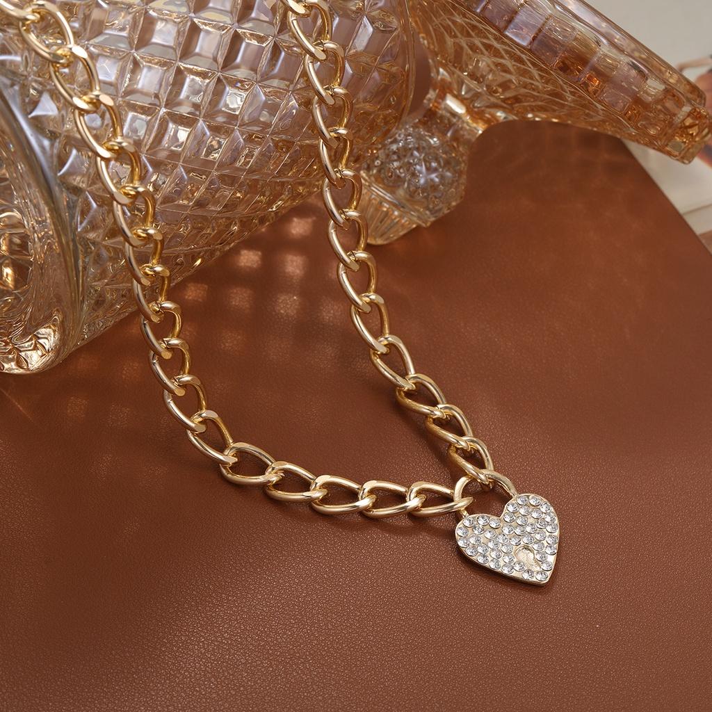 iF ME Luxury Heart Pendant Necklace for Women Crystal Gold Chain Necklaces Accessories Jewelry