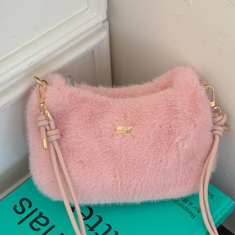 Cute Plush Handbag Women's 2025 Autumn Popular New Fashion Simple Foreign Style Casual Shoulder Messenger Bag