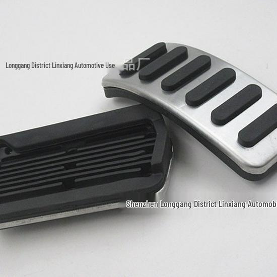 Vhodné pro XC40 Nerezové protiskluzové pedály akcelerátoru a brzdy