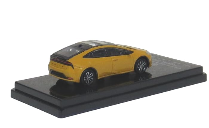PARAGON 1/64 Scale Toyota Prius 2023 Maximum Yellow (Mustard) RHD (Compatible with Toyota Vehicles)