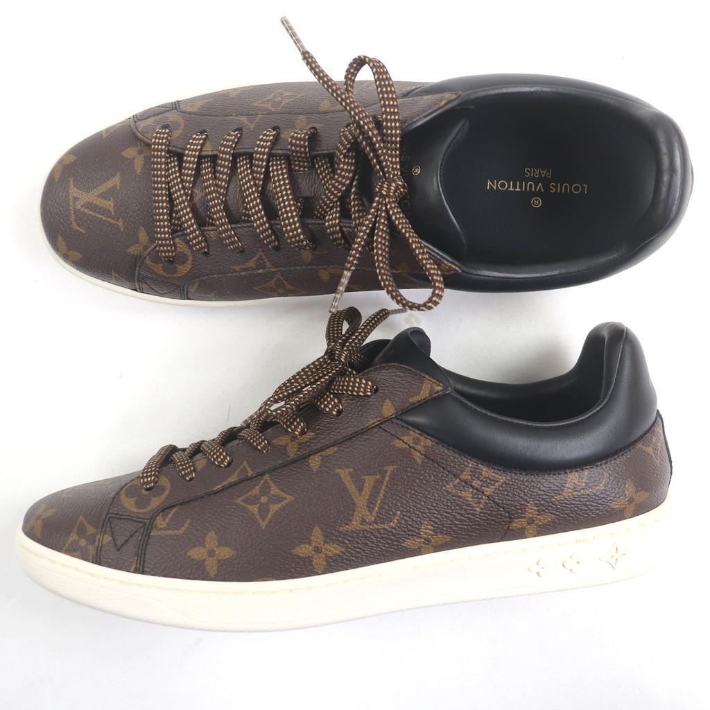 Doskonałe sneakersy LOUIS VUITTON z niskim wycięciem Linia Luxembourg Monogram Brązowe Używane