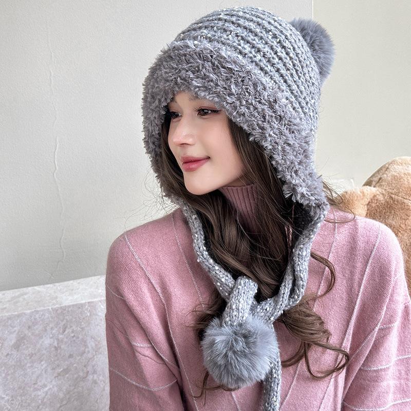 

Зимняя цветочная шапка для детей в корейском стиле с бархатной теплой защитой для ушей, вязаная шапка, утолщенная вязаная шапка, ветрозащитная, для улицы, с защитой от холода серый
