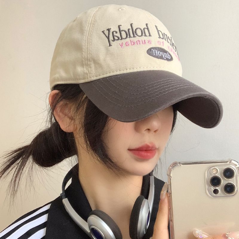 Women's New Big Headed Baseball Hat with Wide Curved Brim Showing Small Soft Top Couple Hat with Versatile Baseball Cap