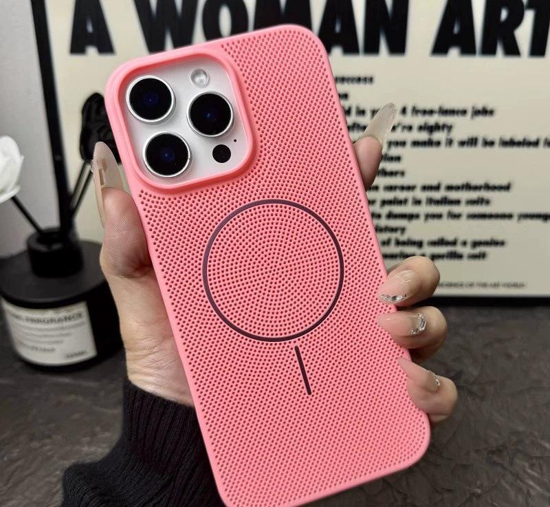 Cooling mesh is suitable for iPhone17 breathable magnetic mobile phone case Apple 18promax ultra-thin PC matte sheath