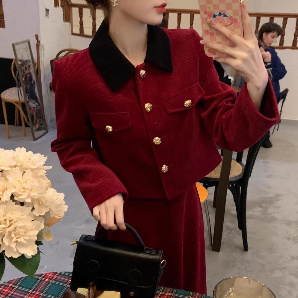 Plus Size French Chic Red Dress Set: Slimming & Age-Reducing for Pear-Shaped Women, Ideal for Spring & Autumn