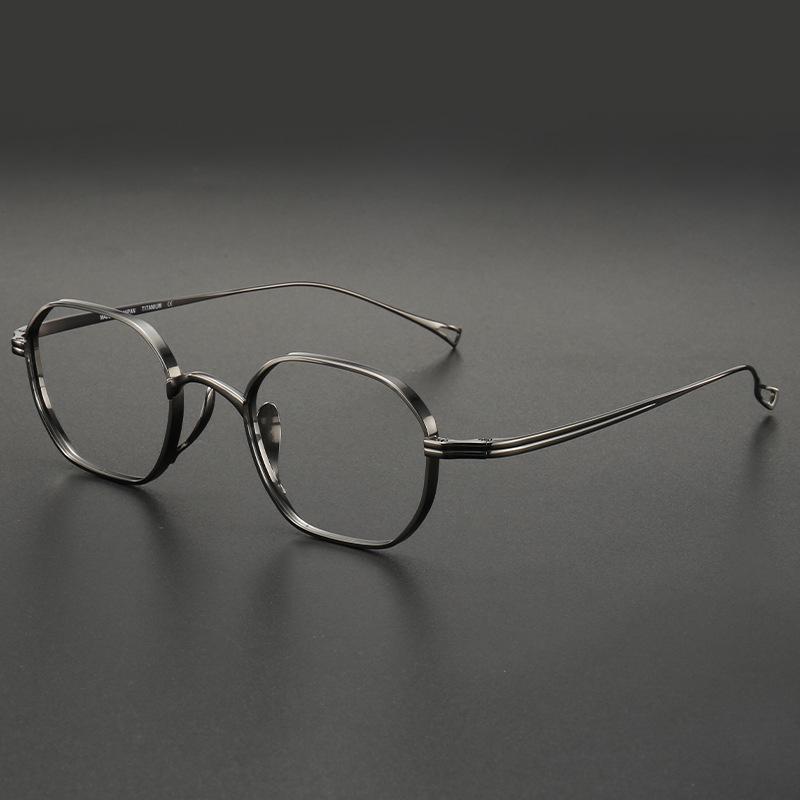 Retro Pure Titanium Unisex Myopia Glasses Frame - High Prescription, Small Square Polygon Frame