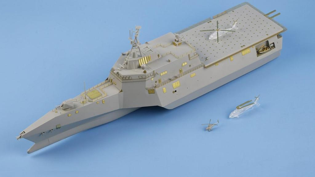 Tetra Model SE Series American Independence Plastic Model Parts SE3510 1/350 LCS-2 (TR)
