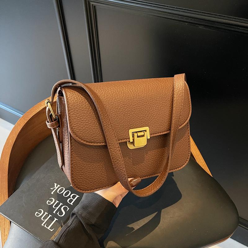 Spring and Summer New Textured Women's Bags Women's Trendy Versatile Simple Messenger Bags Retro Foreign Messenger Small Square Bags