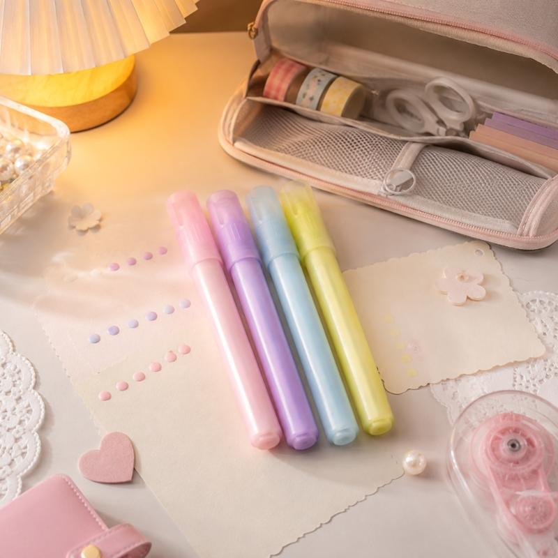 Liquid Adhesive Pen Set 4 Piece Fine Tip Paper Craft Adhesive Large Capacity Portable Plastic Design for Journaling Scrapbooks