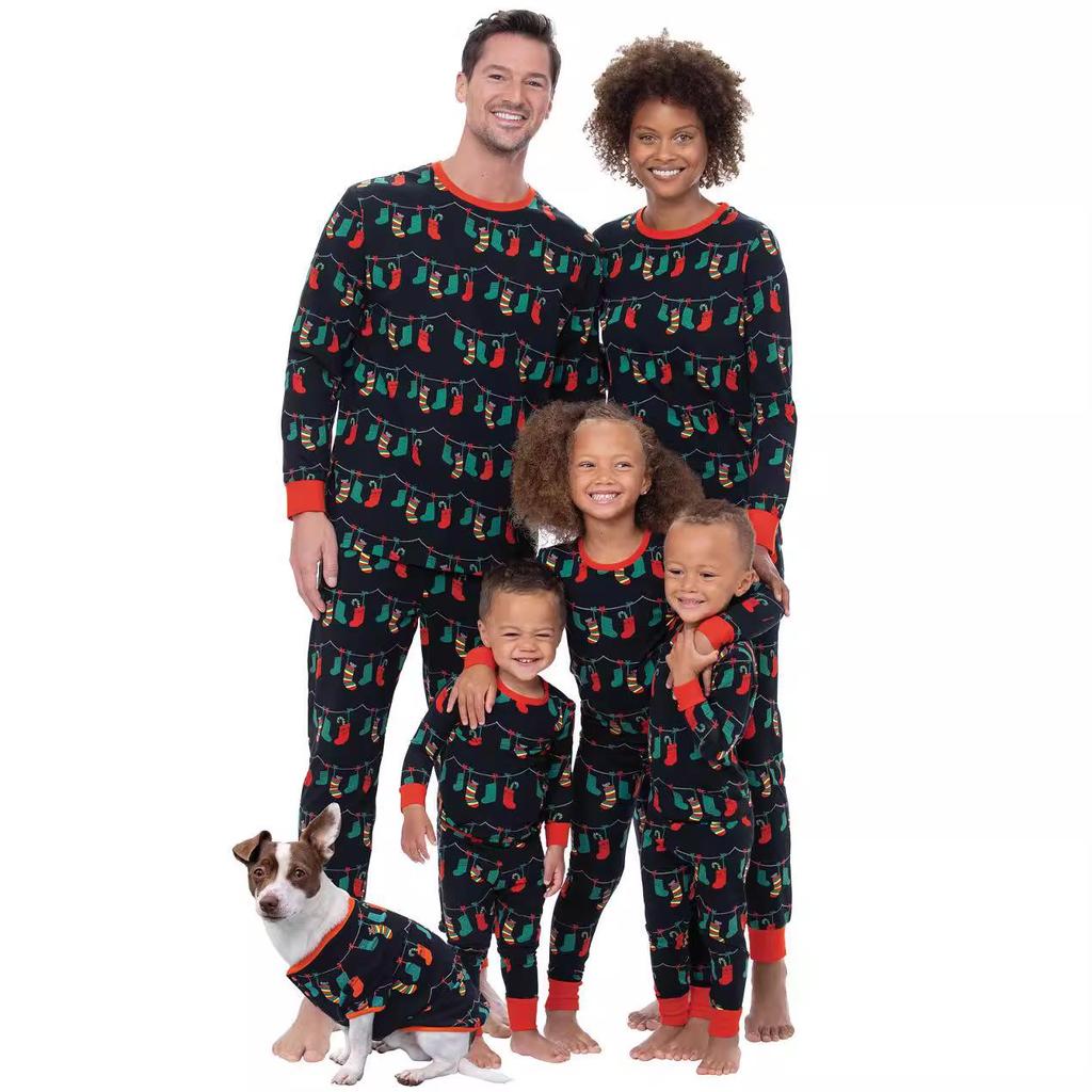 2025 Autumn/Winter Family Matching Outfits: European & American Print Sleepwear for Parents & Kids (Family of 3-4)