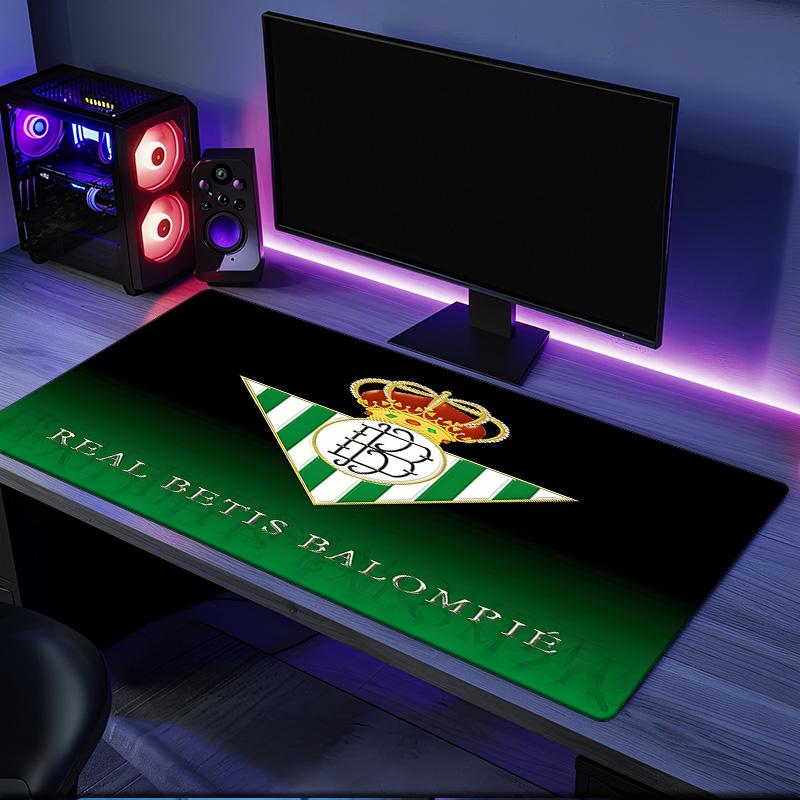 Real Betis Crest Artwork Mouse Pad, Rubber Base, Mouse Pad for Gamers and Office Use, Gaming Desk , Easy To Clean Mat Christmas fan gifts