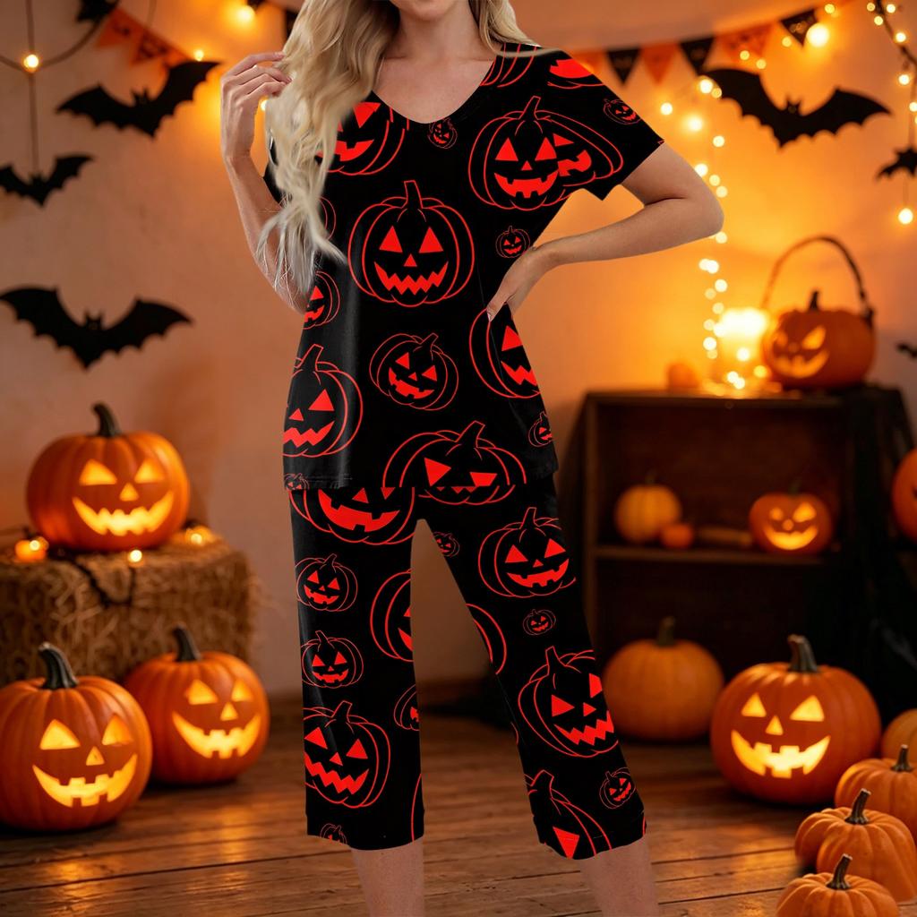 Women Two Piece Halloween Print Outfit Short Sleeve Top and Cropped Pants Casual Sportswear Set for Daily Wear
