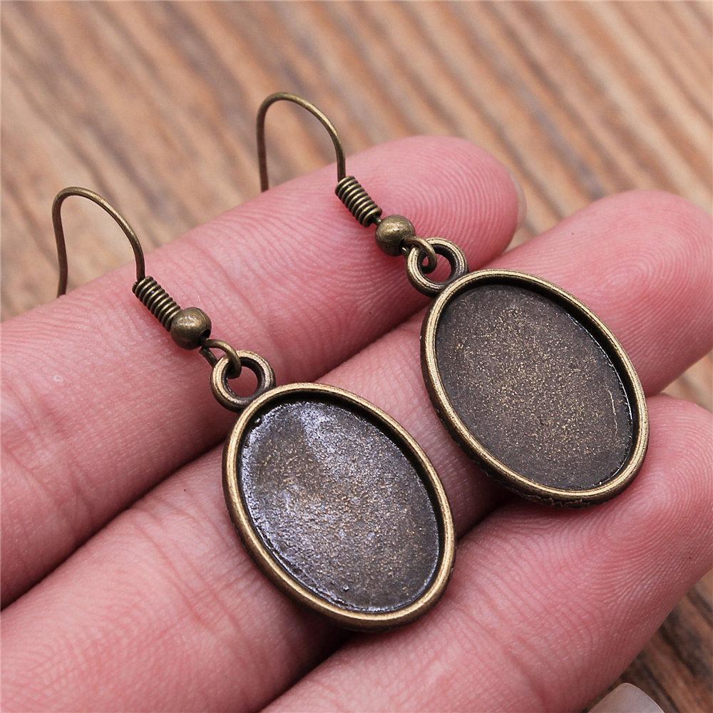 Drop & Dangle Earring Oval Ear Hook Glass Cabochon Base Setting Tray Vintage Jewelry SuppliesEarring Size 18x19mm QE017